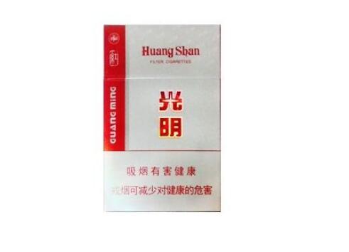 在大连，进口香烟较多的地方通常包括以下几种